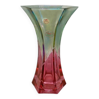 1970s Exquisited Handcrafted Green and Pink Vase by Nery in Crystal. Made i