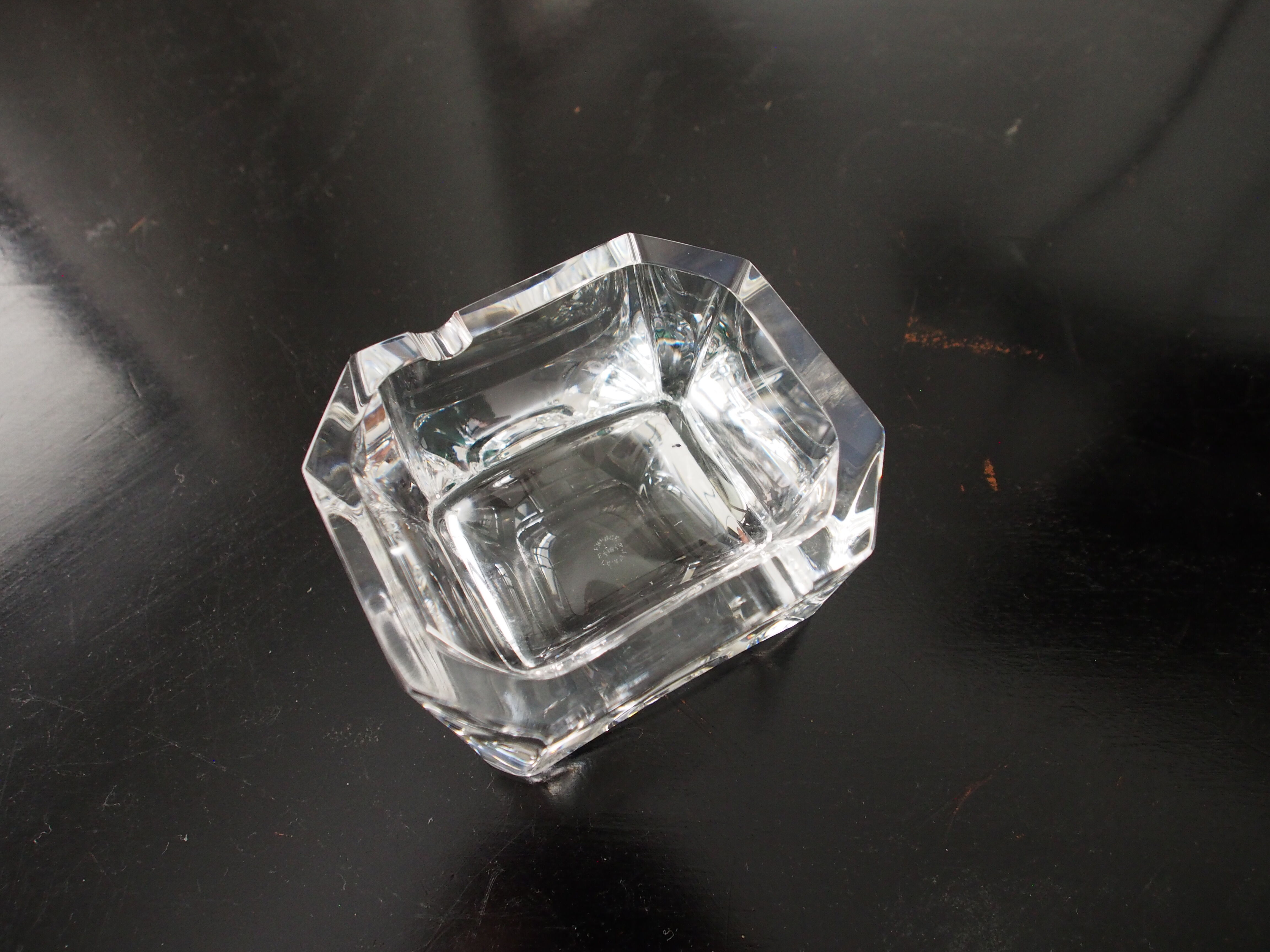 Sèvres crystal ashtray