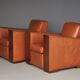 Paire de fauteuils Art Déco en cuir. Années 40.