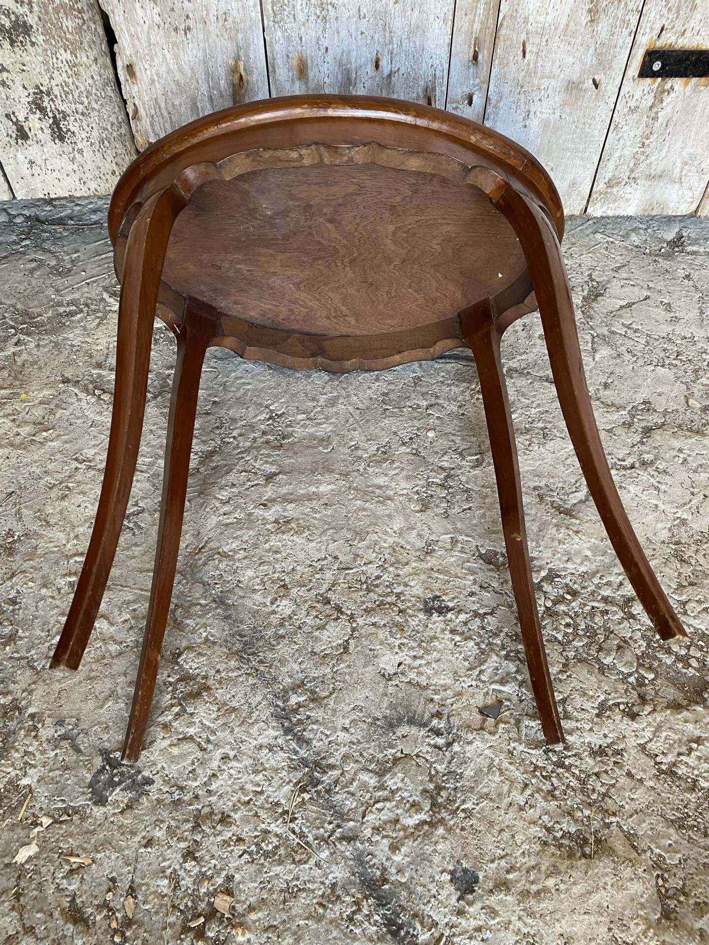 Antique Oval Cocktail Table Guéridon LOUIS XV Wooden Curved Legs Vintage