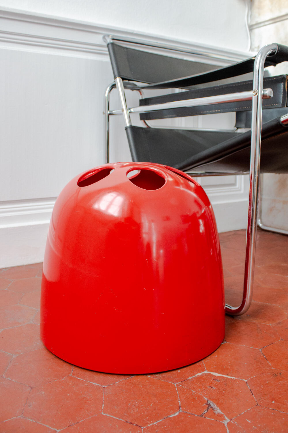 Dedalo umbrella stand by Emma Gismondi Schweinberger for Artemide