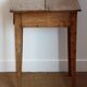 Table en bois avec tiroir