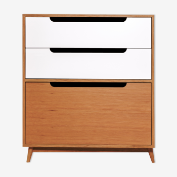 Moka honey oak chest of drawers