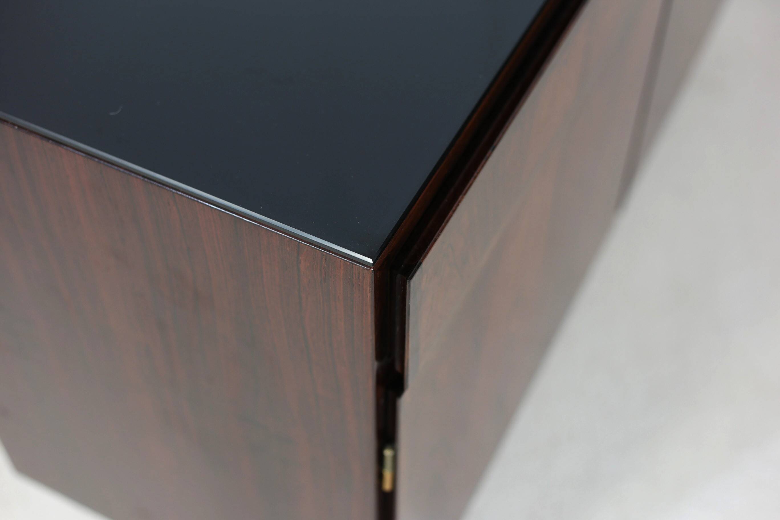 Buffet Omann Jun en palissandre