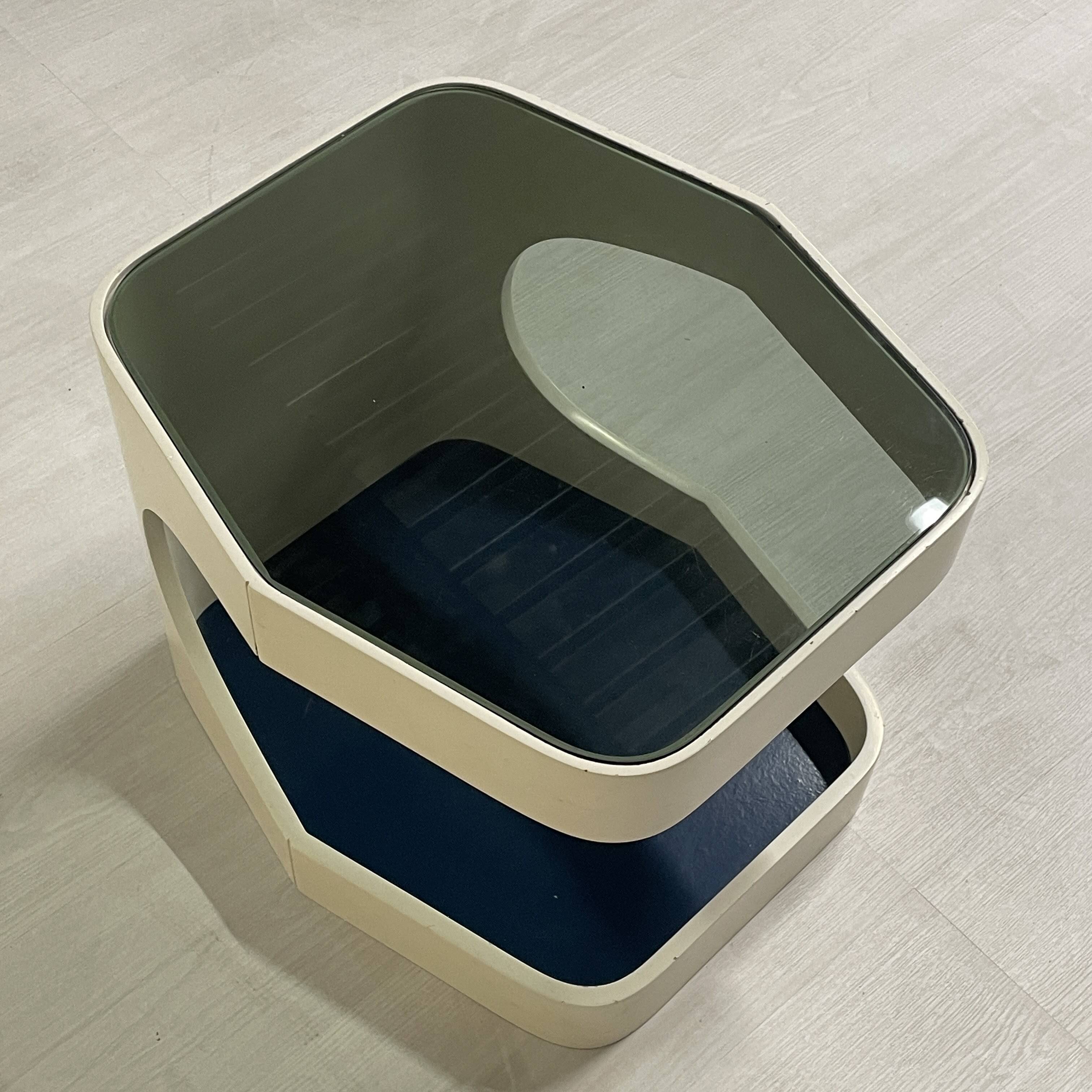 1970s Italian design coffee table