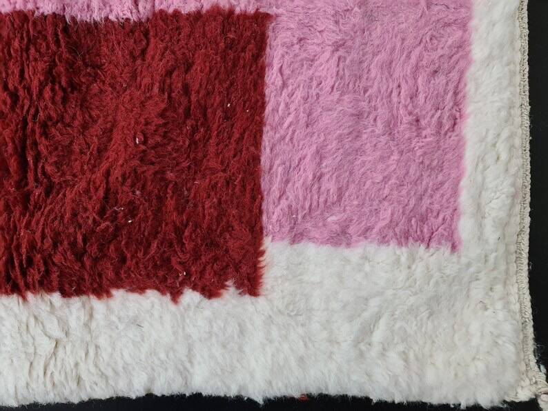 Tapis berbère en laine fait main traditionnelle taille 100 x 200 cm