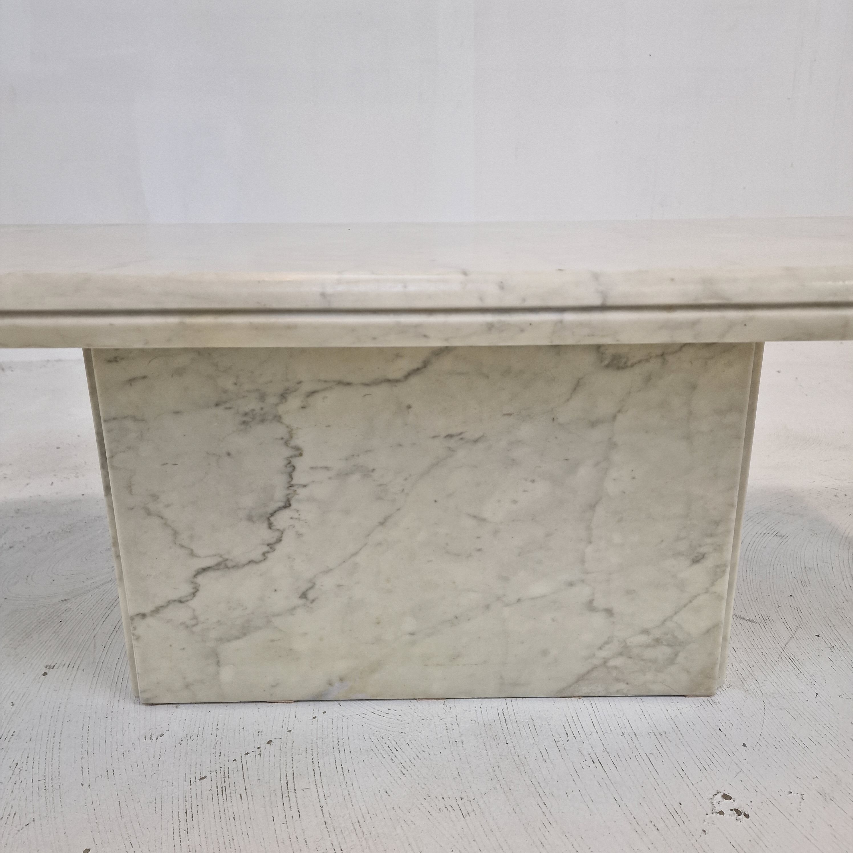 Italian marble coffee table, 1970's