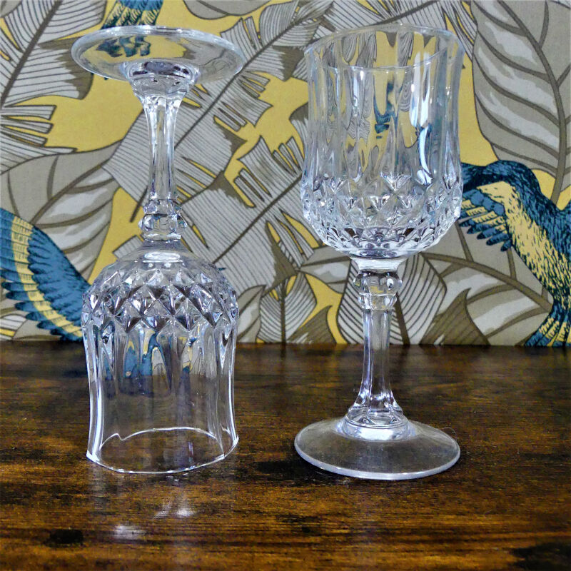 Five diamond-cut crystal liquor glasses