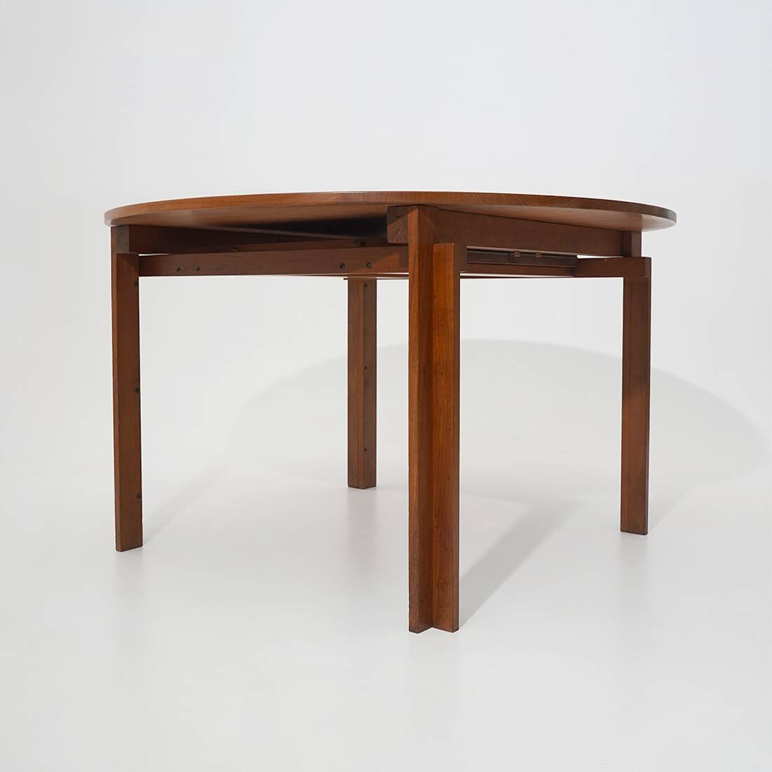 Extendable round table by Inge Klingeberg for France e Son, 1960s