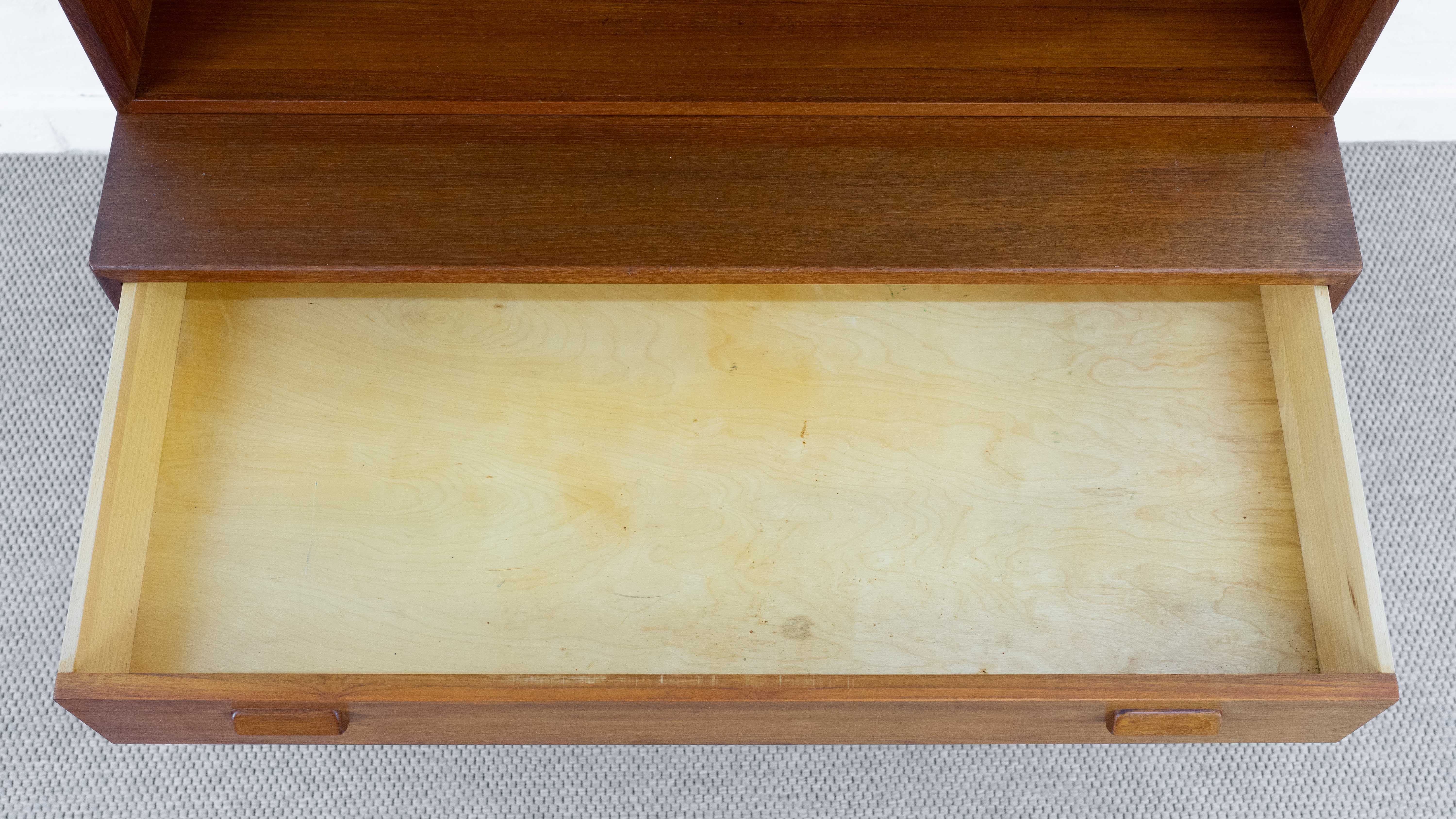 Borge Mogensen teak bookcase for Soborg Mobelfabrik, 1960s