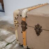 Old suitcase travel trunk early 1900s