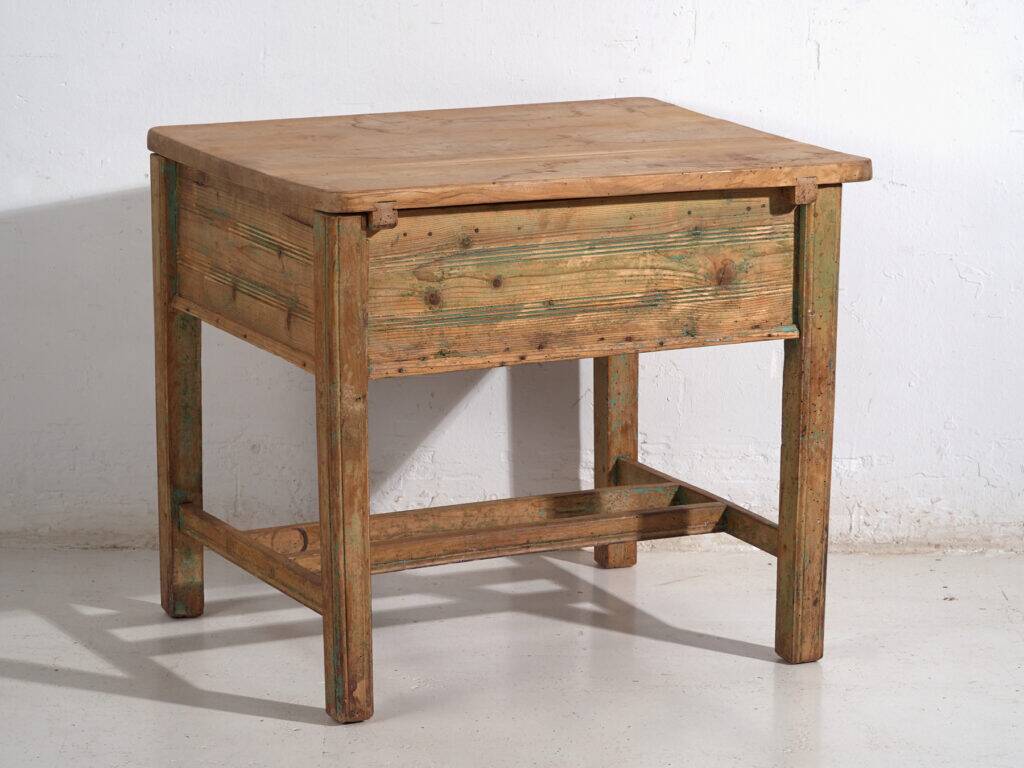 Central European pine kitchen table with two drawers – Tyrol, circa 1910
