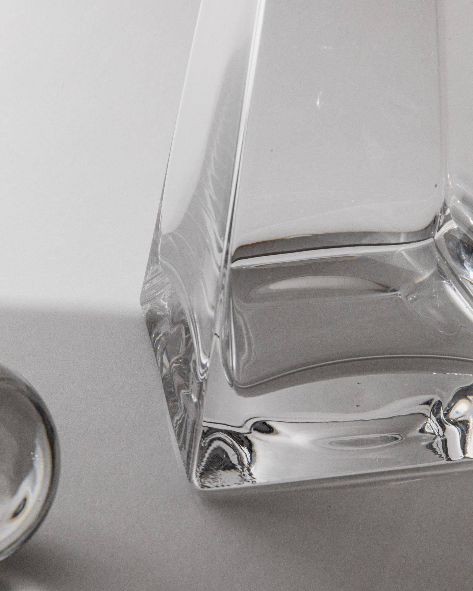 Vintage Murano glass decanter from the 1980s, transparent crystal pyramid with a spherical stopper, Linea 7.