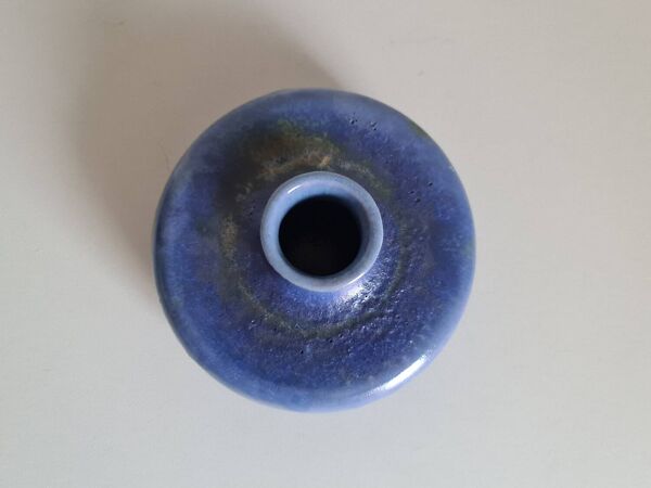 vase soliflore en forme de galet / céramique / vintage / années 80 / céramique française / décoration / XXème siècle