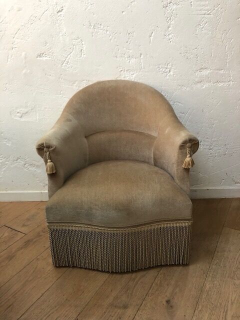 Beige velvet toad armchair