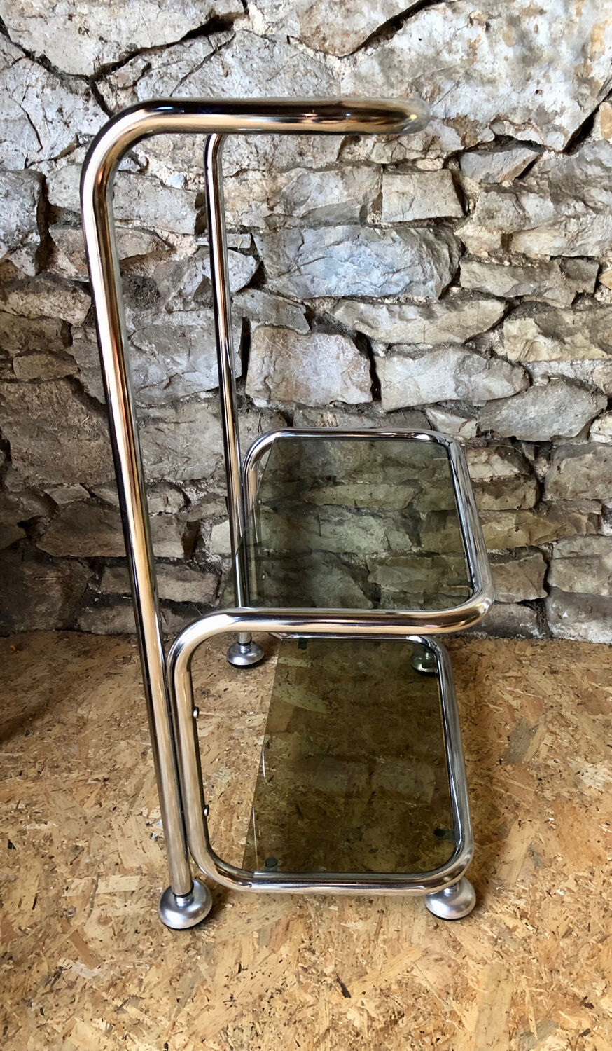 Chromed metal shelf and smoked glass