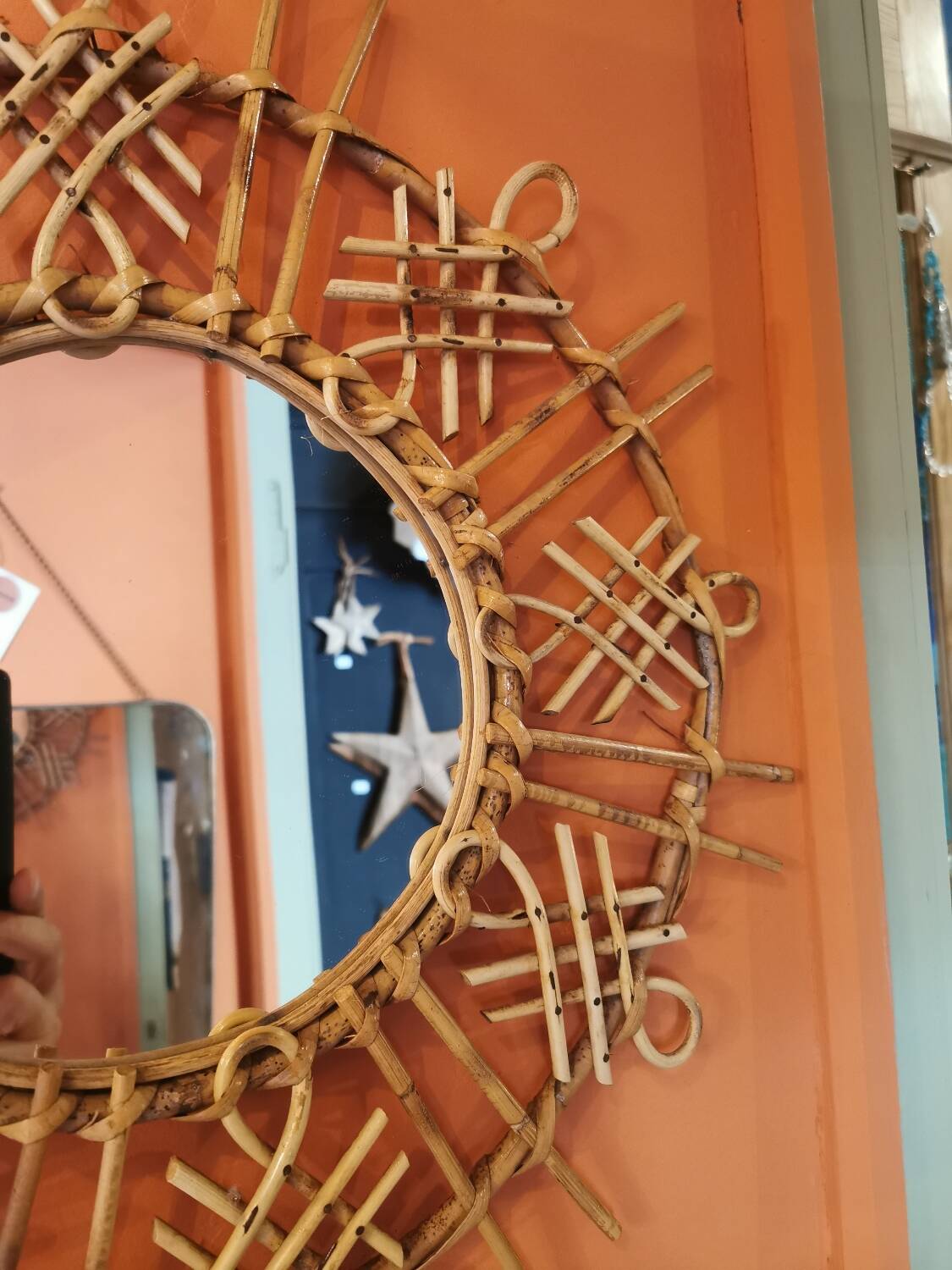 Miroir vintage en rotin