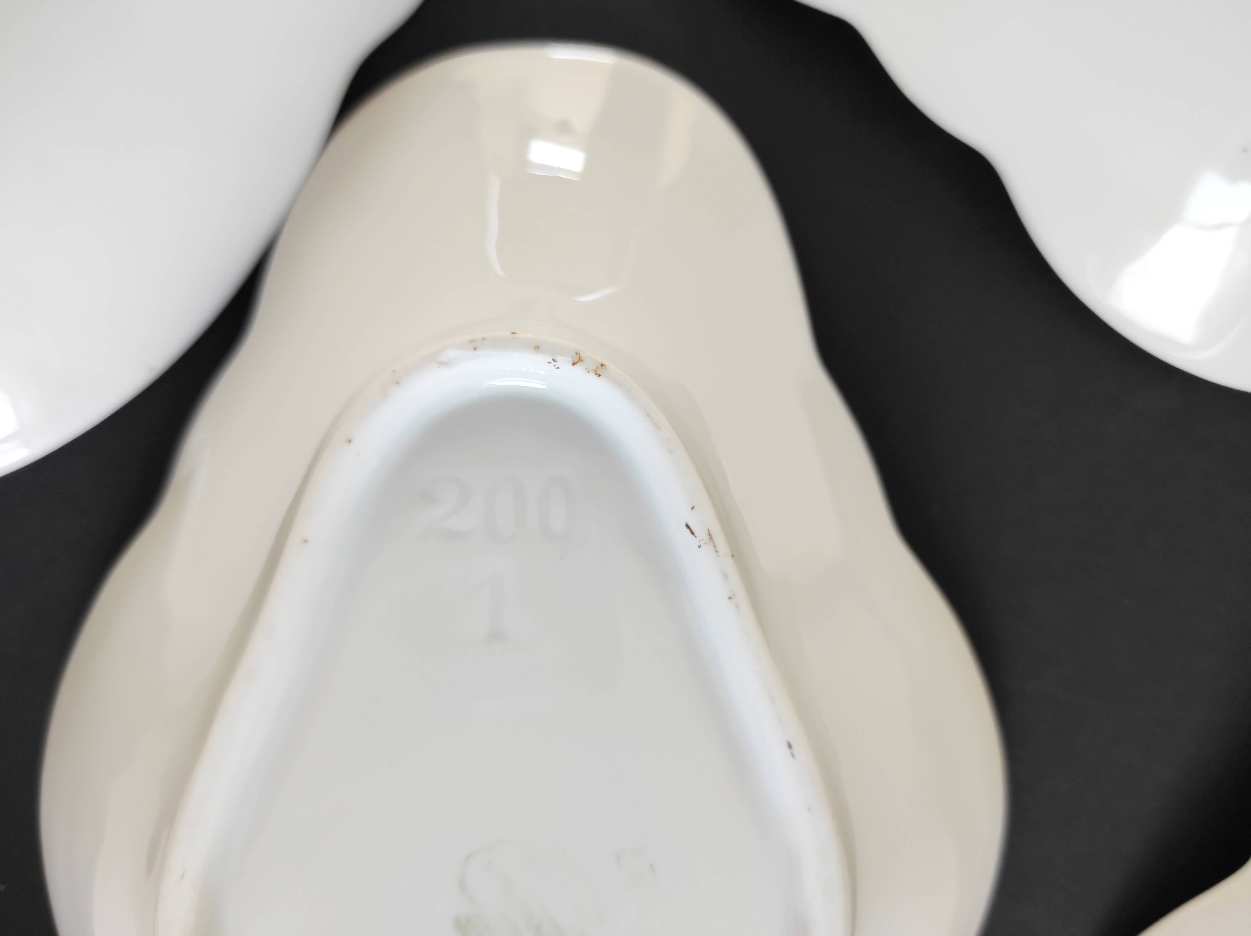 6 small German porcelain dishes