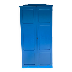 Armoire bleue