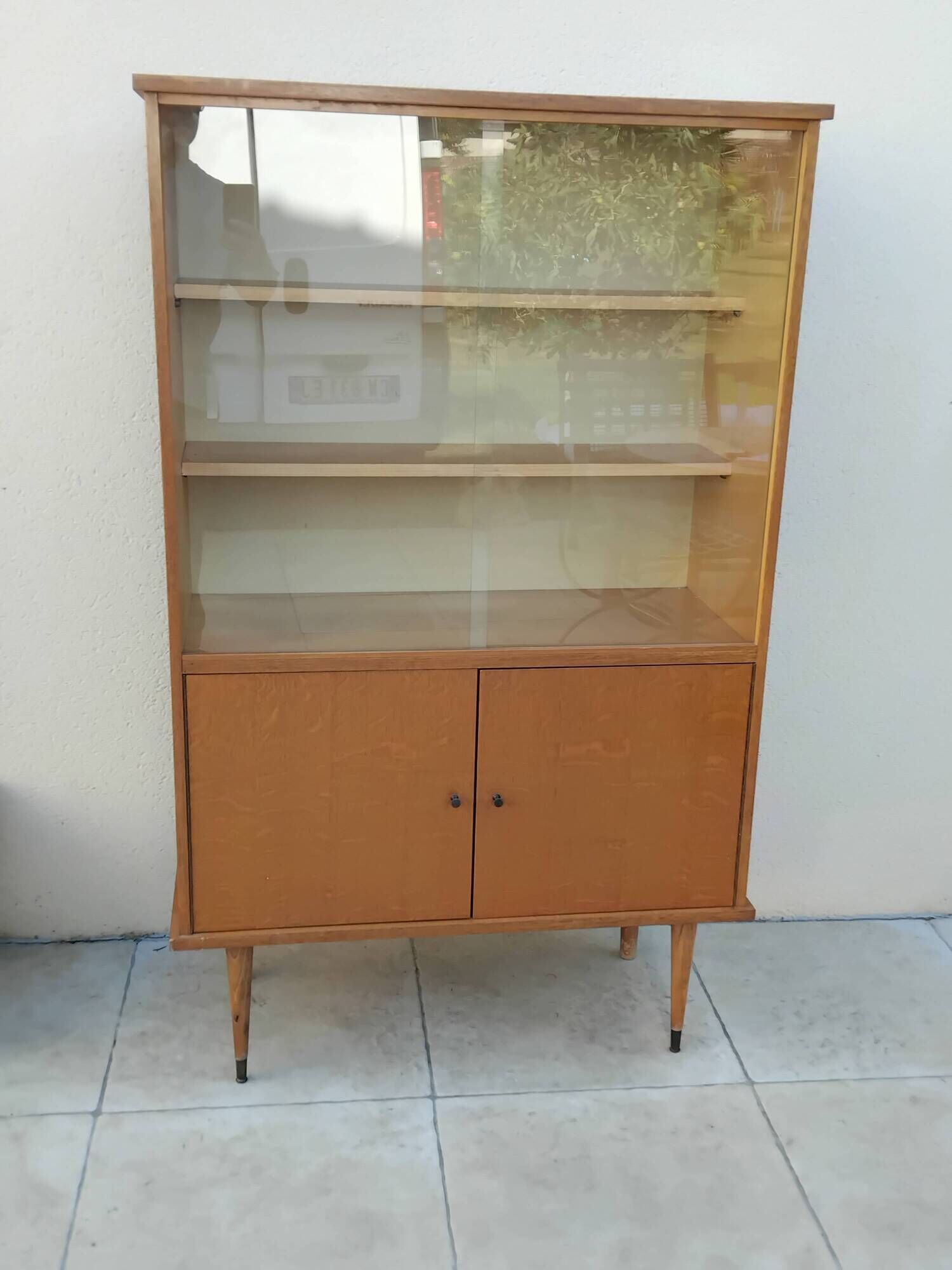 Vintage display cabinet bookshelf