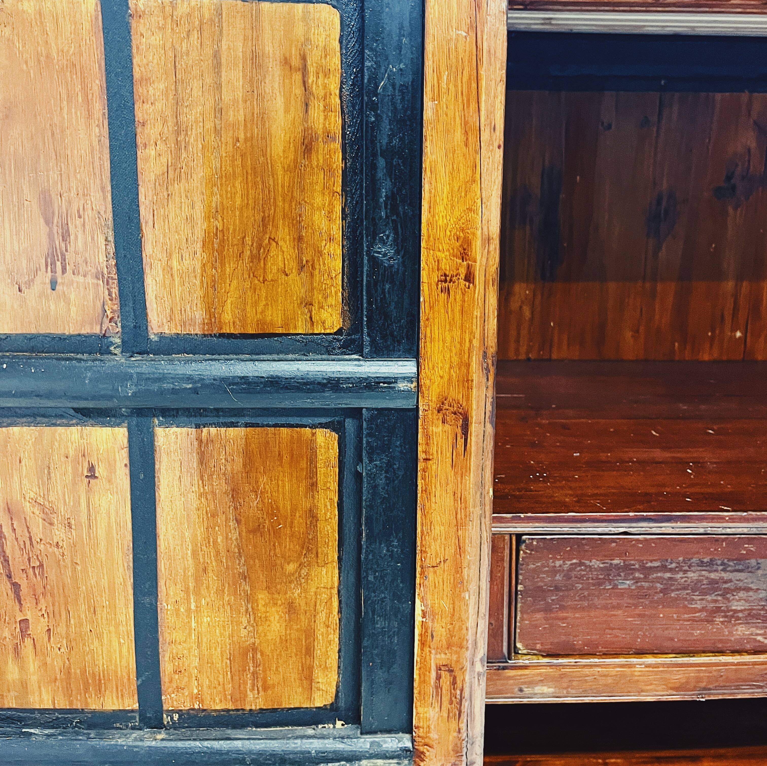 Antique Chinese Cabinet