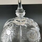 Large candy box in cut Bohemian crystal. Floral/Star motifs