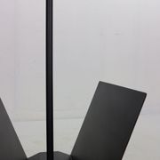 Porada Arredi Black Metal Minimalistic Magazinine Rack, 1980's, Italy
