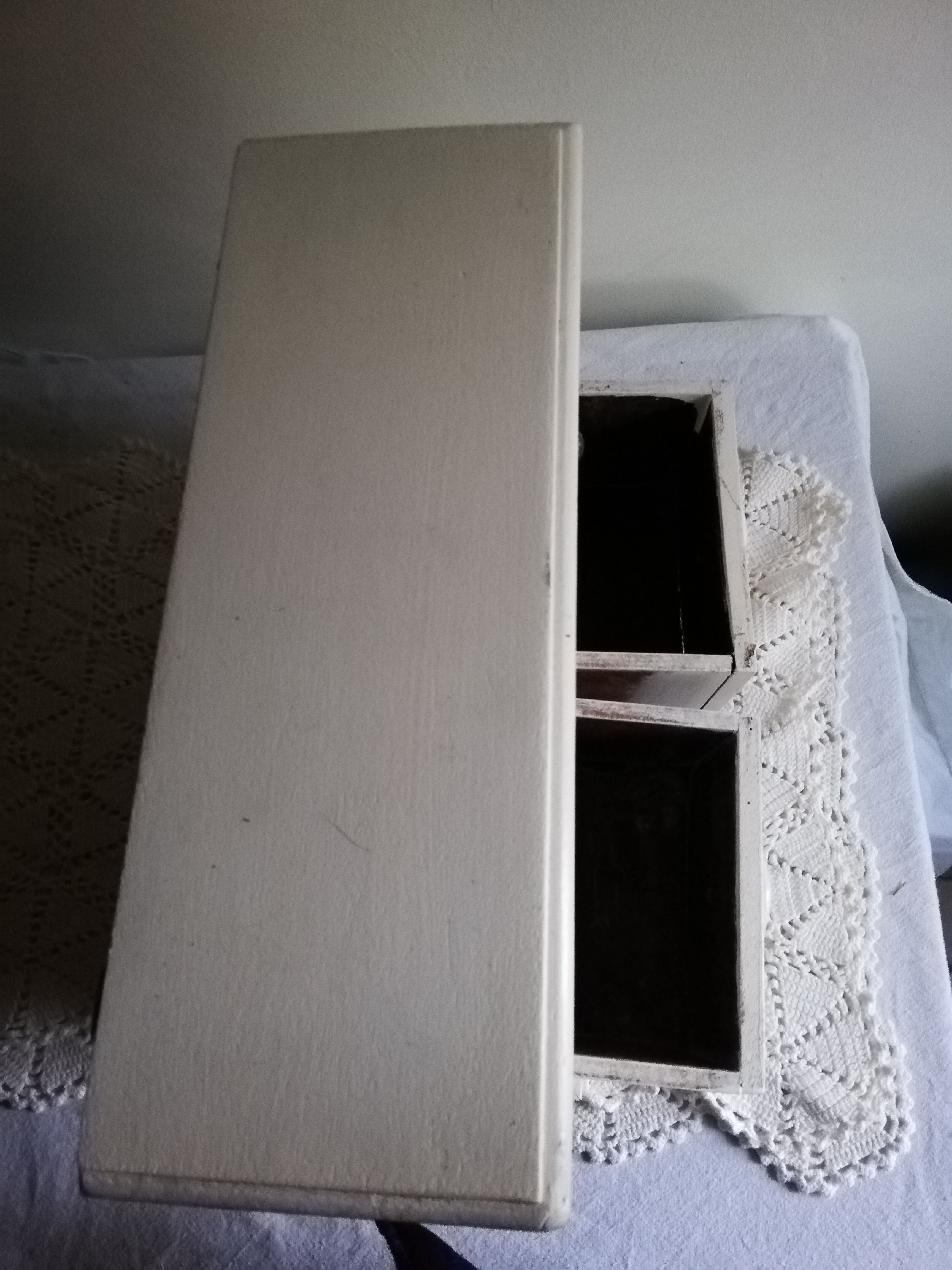 Furniture with numbered drawers