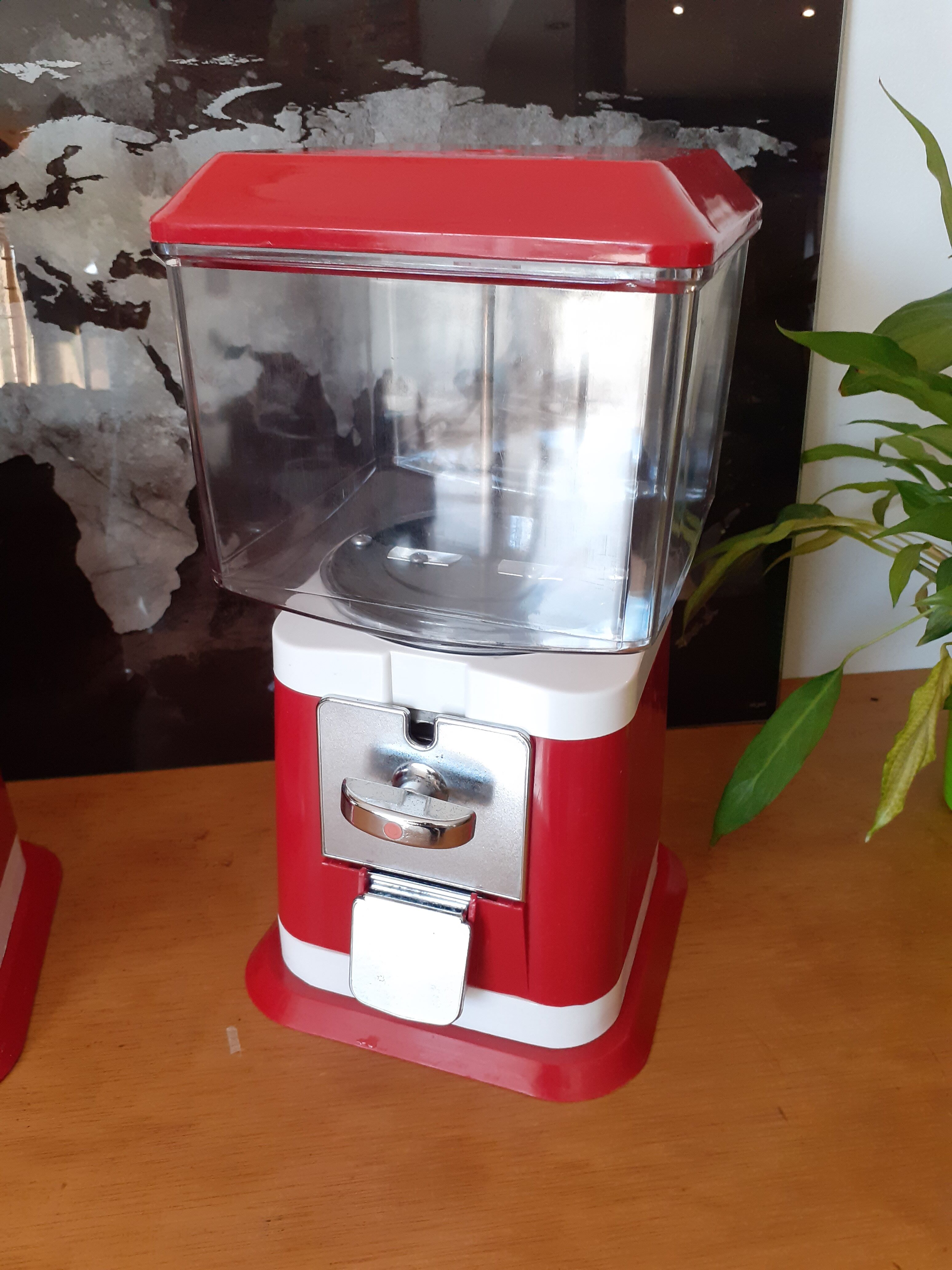 Chewing gums distributor, 80s