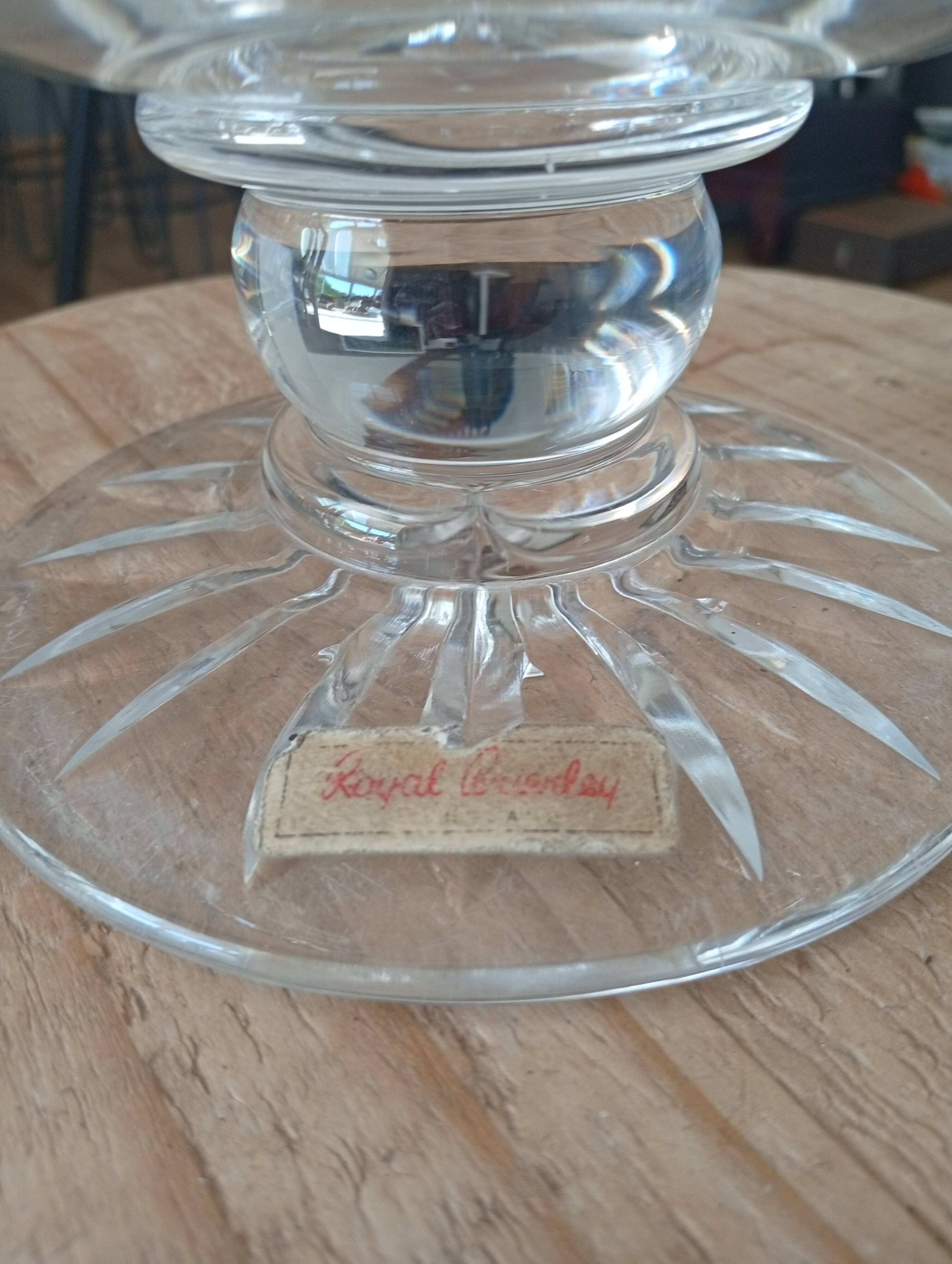 Crystal centrepiece