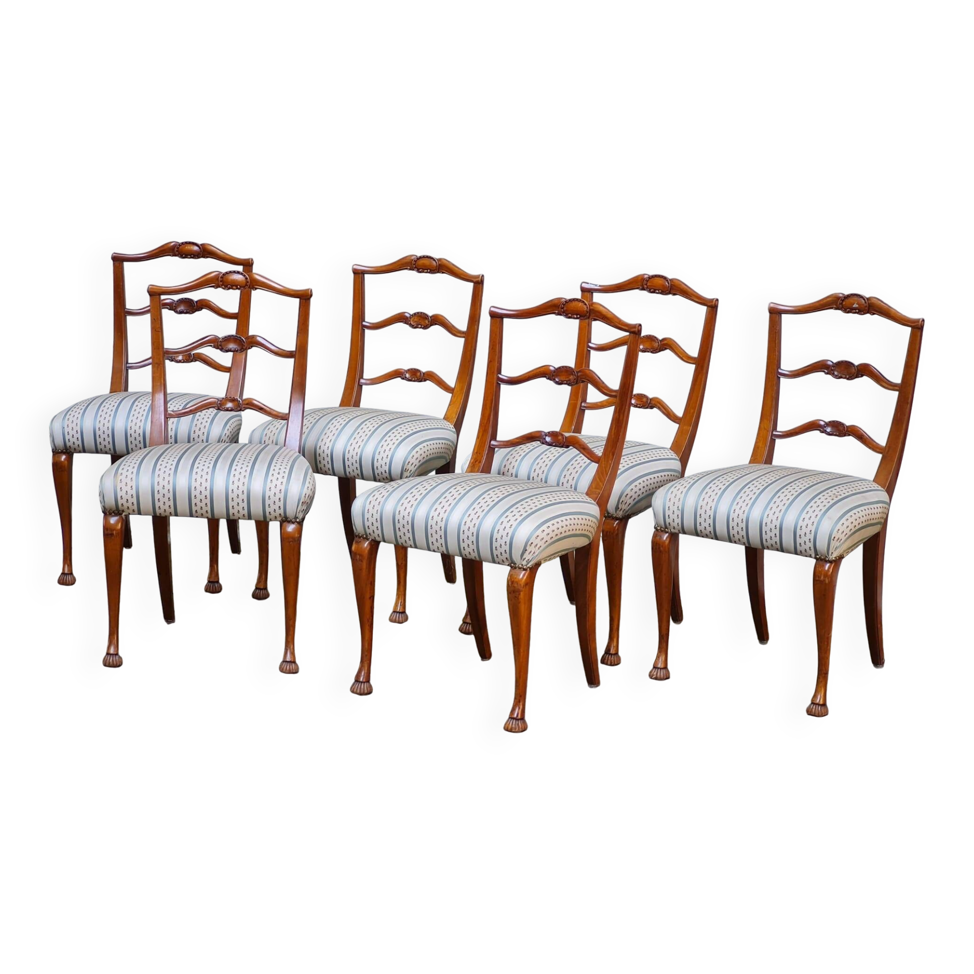 Set of 6 vintage chairs in Chippendale Revival style.