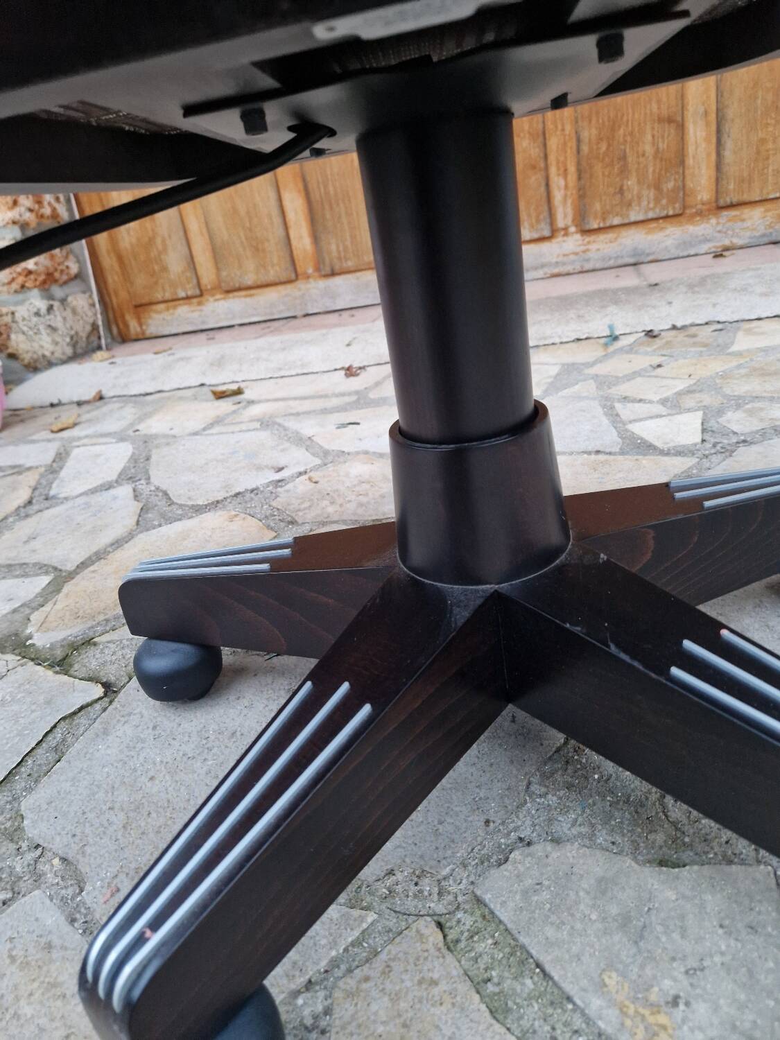 SPRING armchair designer MASSIMO SCOLARI, “GIORGETTI” Edition