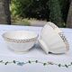 Paire de bols en porcelaine