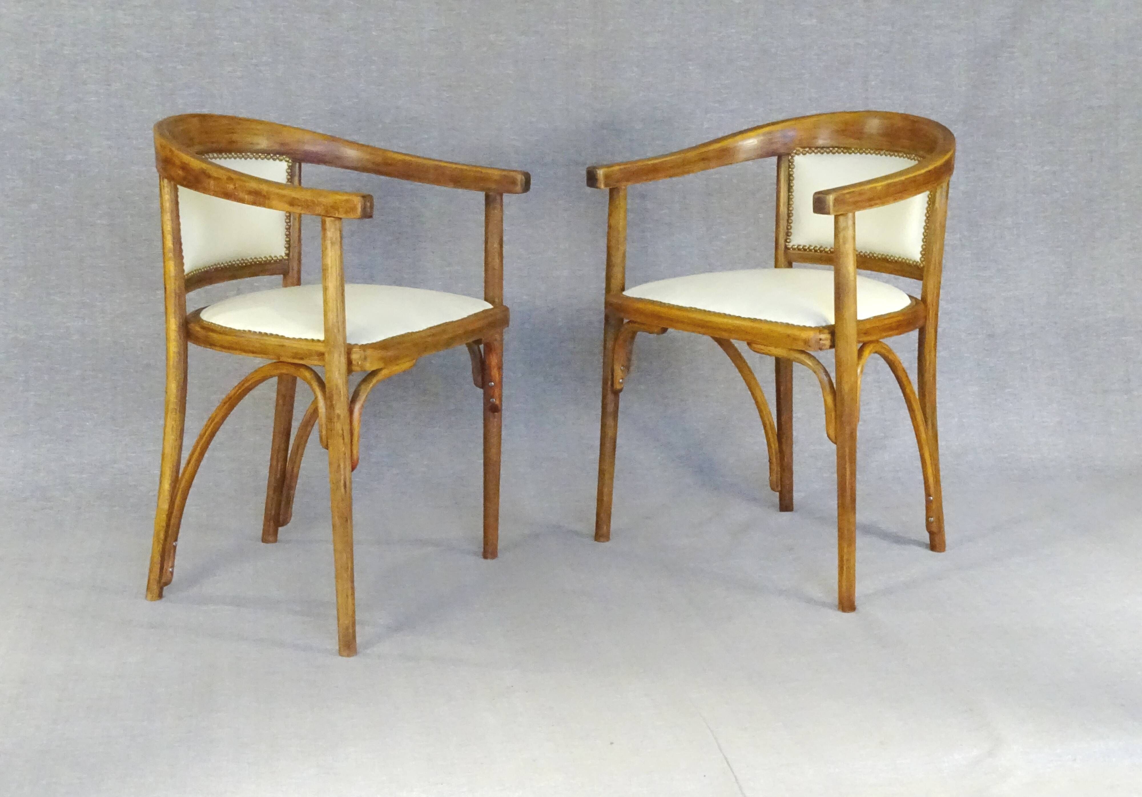 Two Art Deco Fischel armchairs upholstered in cream leather - 1925 - No Thonet