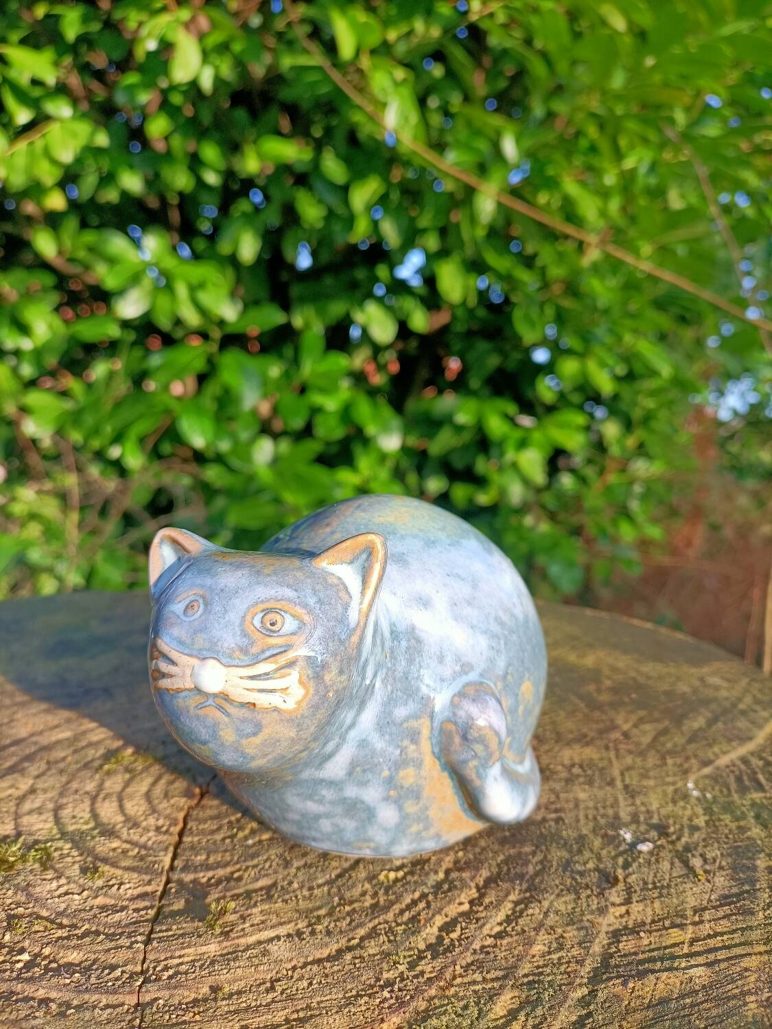 Ceramic cat