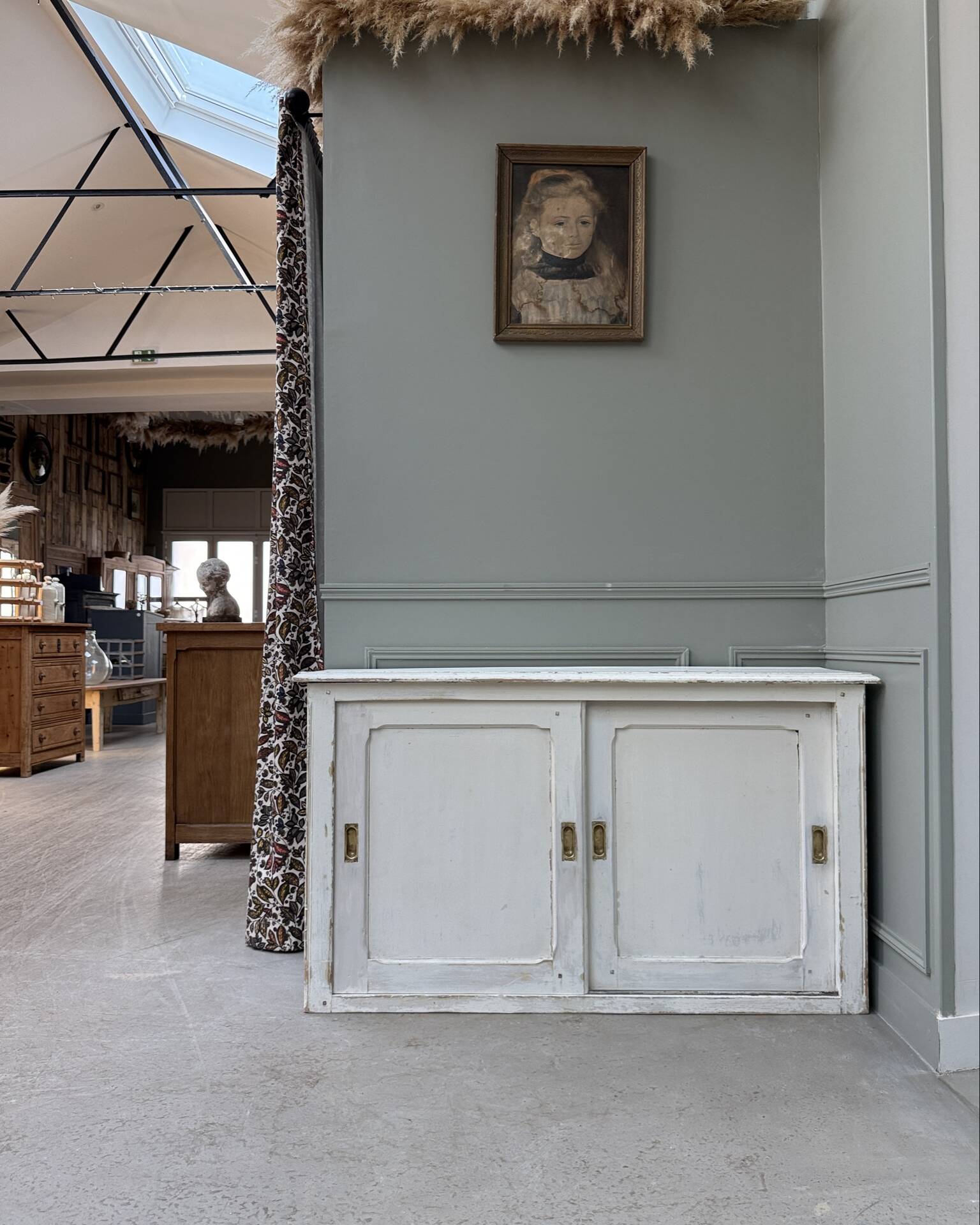 Vintage sideboard with sliding doors (renovated)
