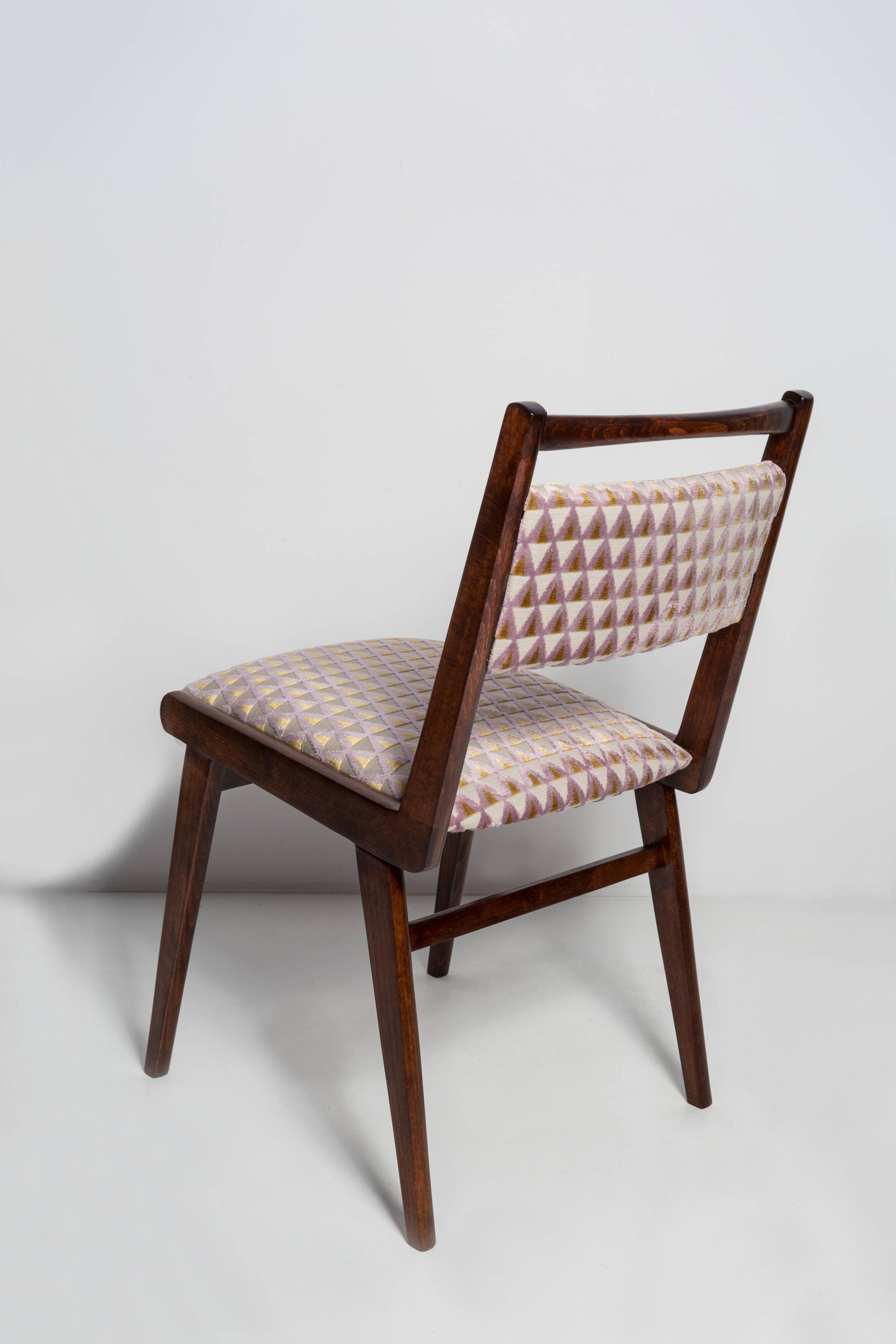 Amulet Chair in Light Purple Velvet Mid-Century, Poland, 1960s