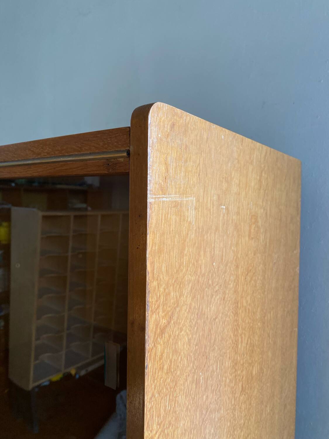 Scandinavian chest of drawers with vintage 70s compass legs.