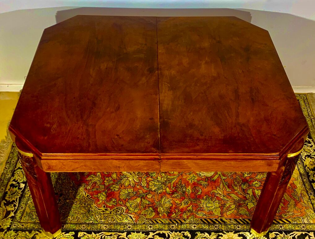 Art deco table 1920 in walnut with extensions, 8 people