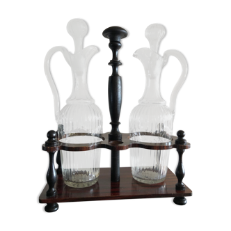 19th oil and vinegar service