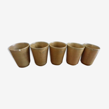 5 Digoin sandstone mugs