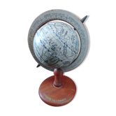 World map metal wood shepherdess of france