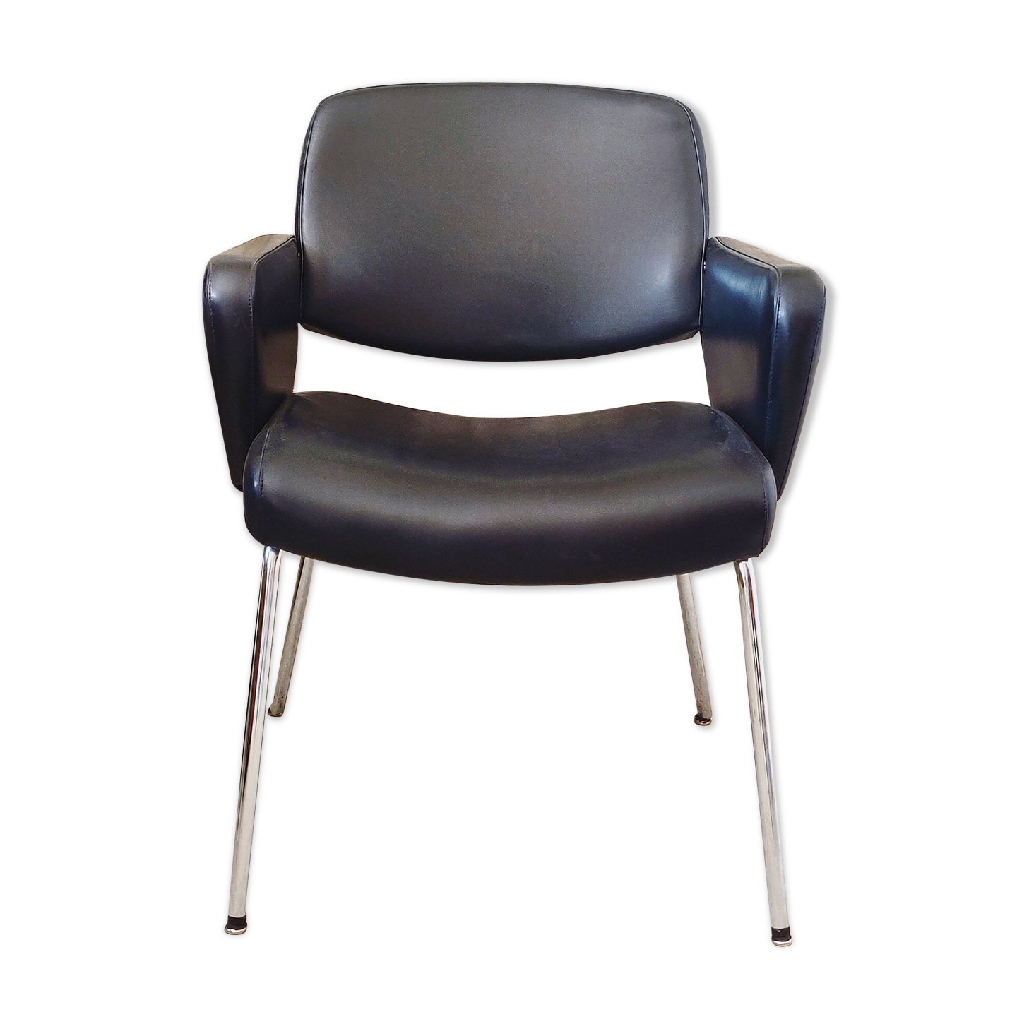 Black vintage conference chair, chrome feet
