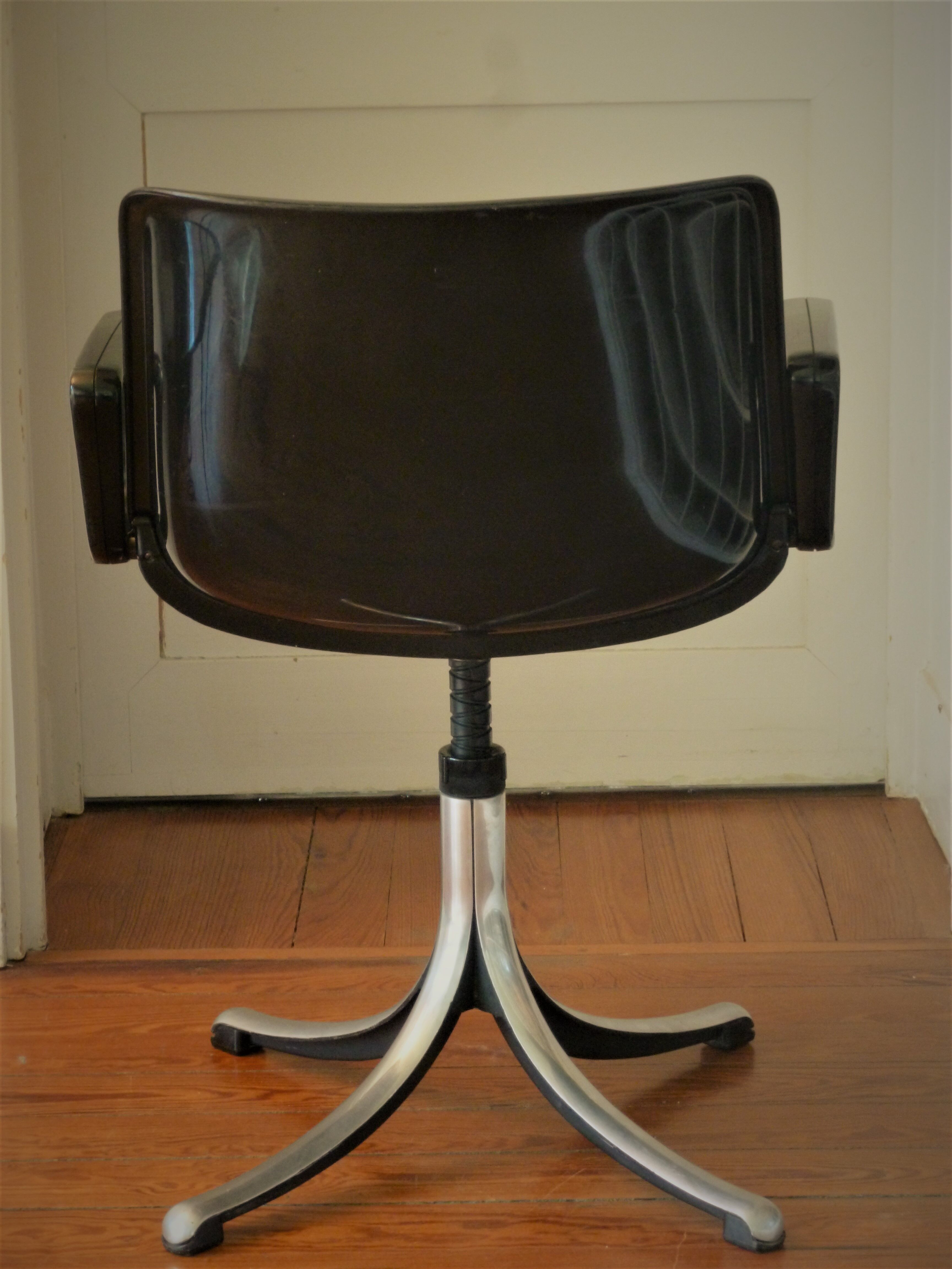 4 Borsani chairs, Modus model, 1976