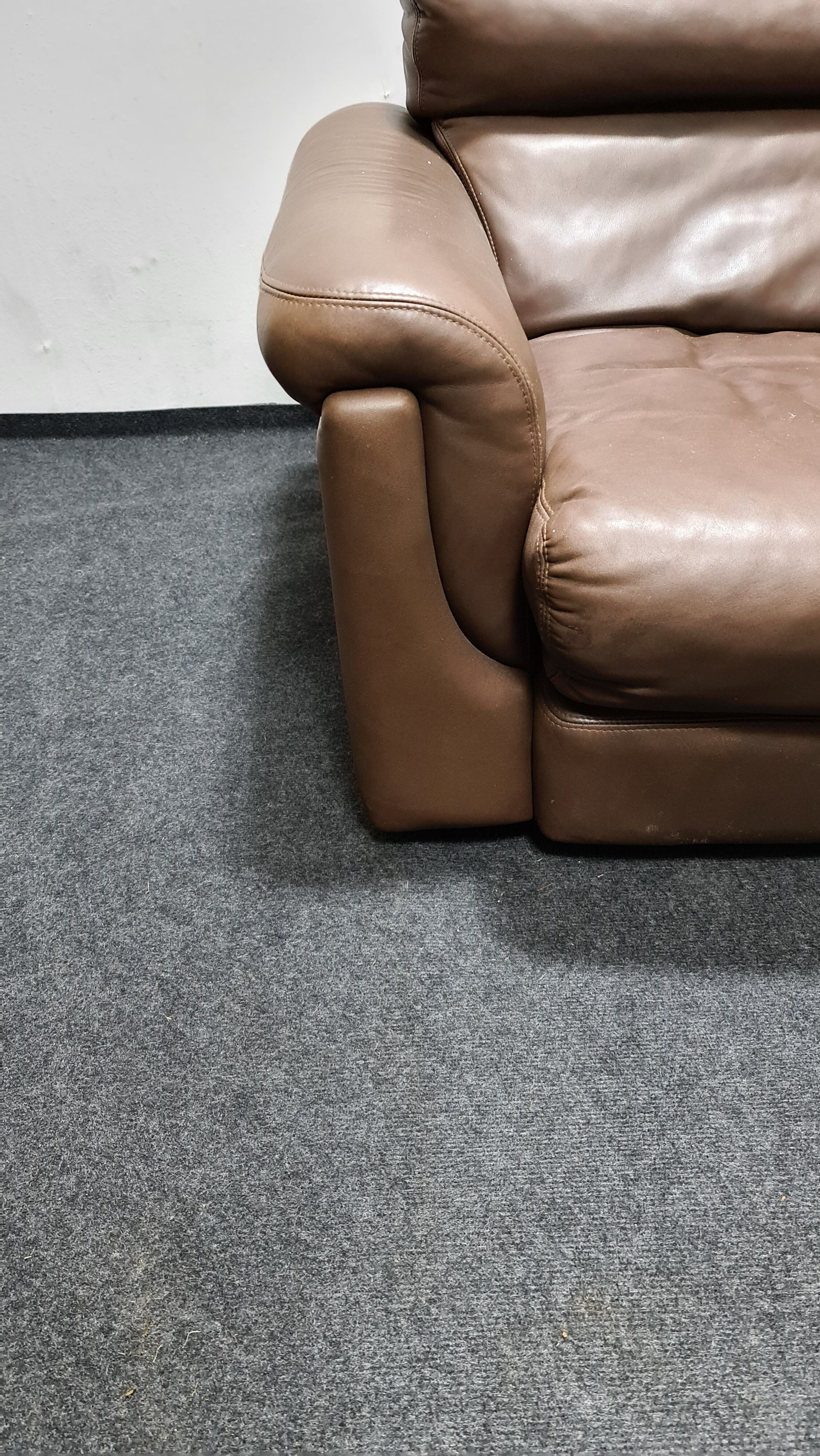 Canapé biplace vintage en cuir brun de Rolf Benz