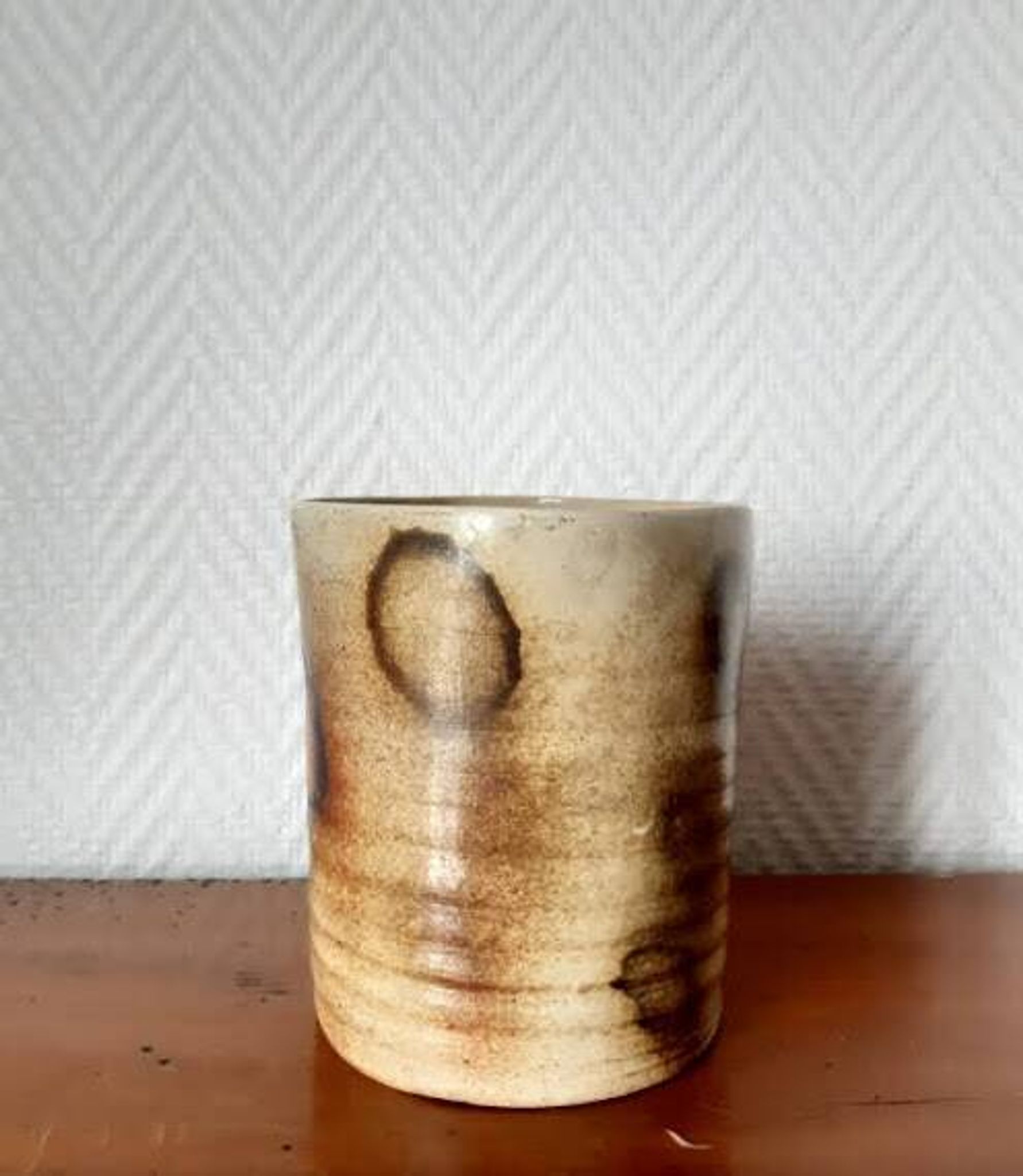 Vase gobelet en céramique vintage