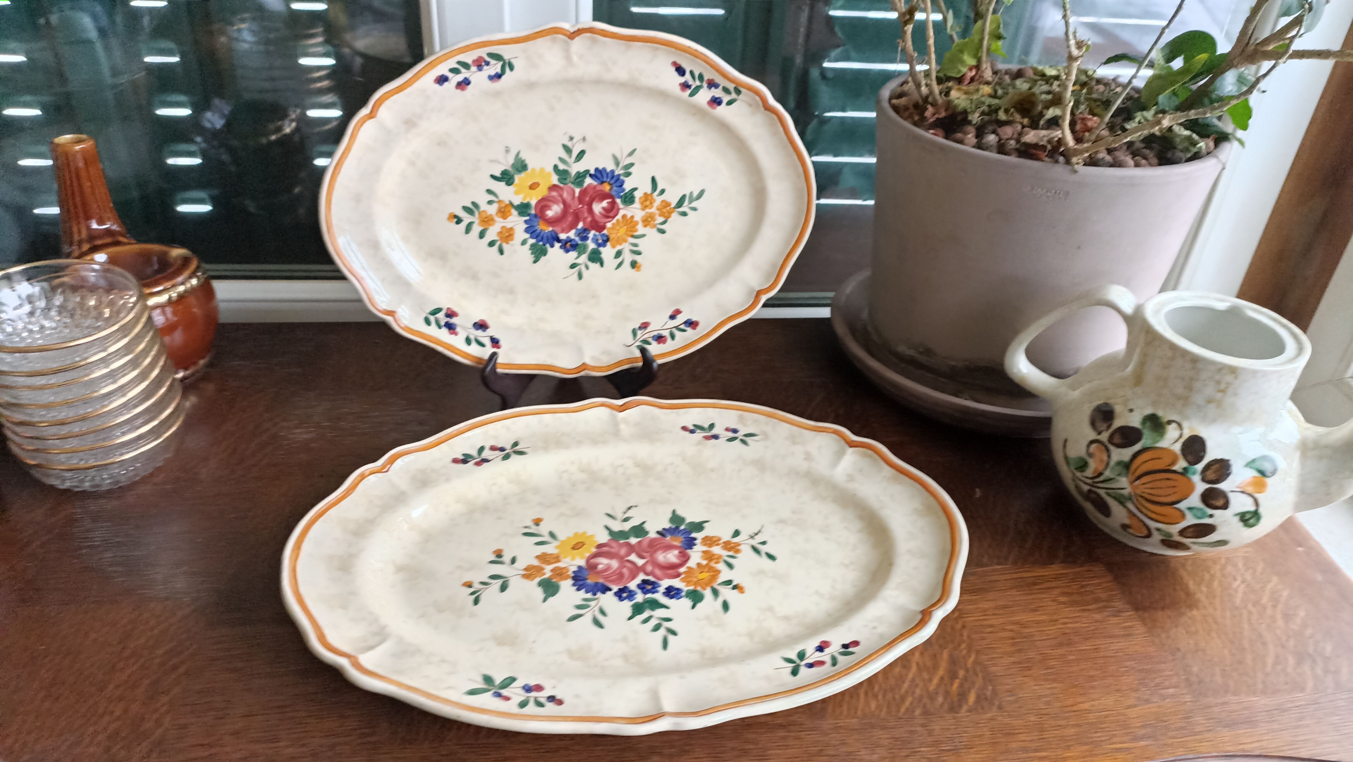 2 oval serving dishes by Longchamp - Mistral service