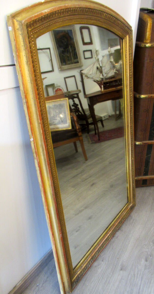 Mirror restoration, gilded