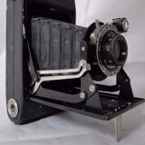 Camera ikonta zeiss ikon model 510/2 with case