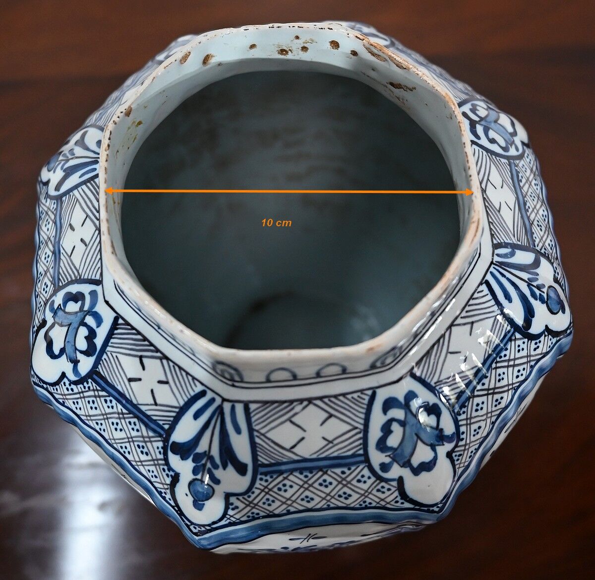 Delft earthenware vase - Early twentieth century